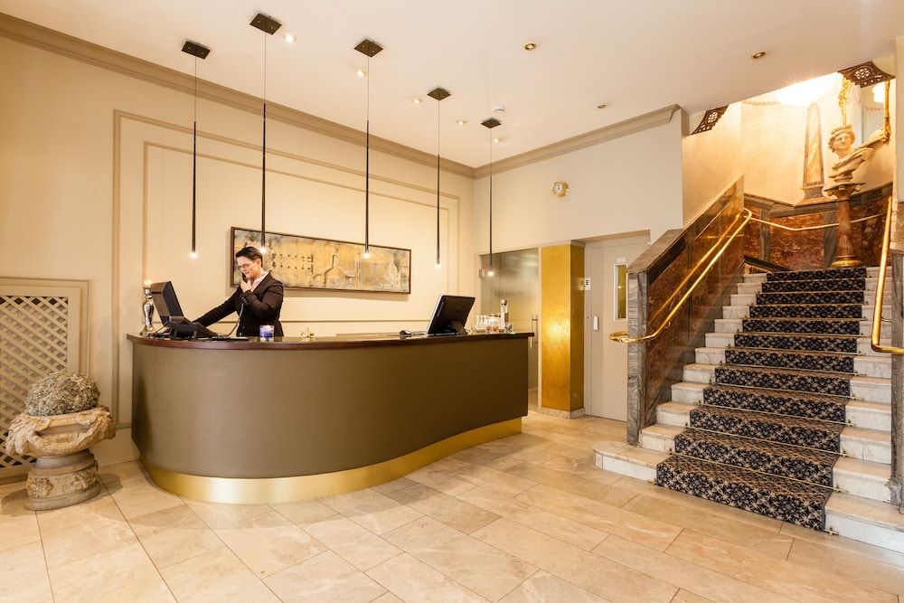 Hotel Würzburger Hof 3