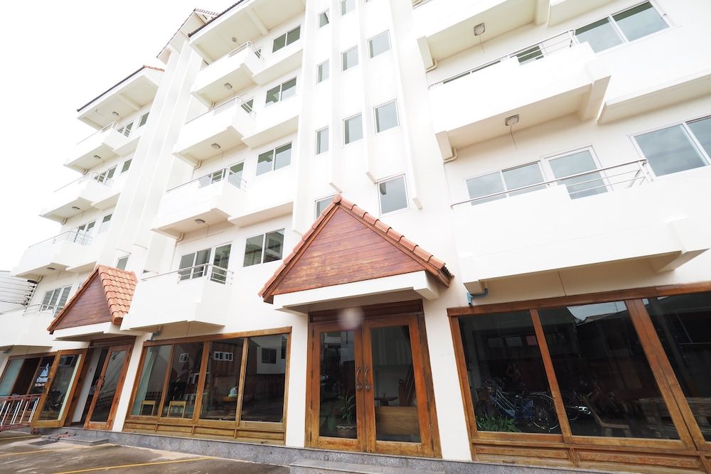 Fah Place Hotel 2 estrelas em Nan