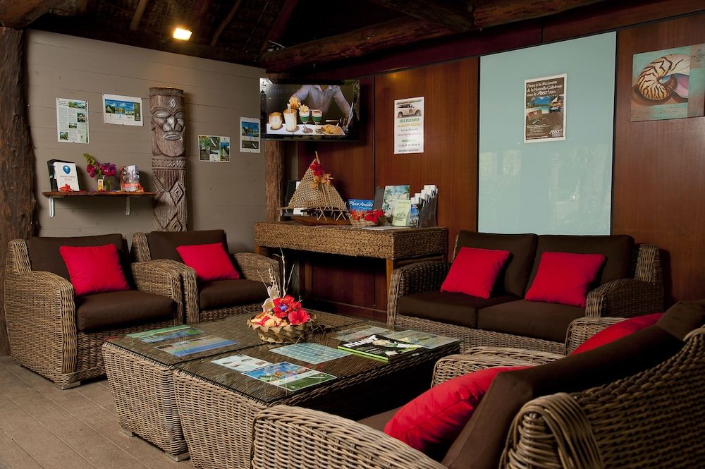 Oure Lodge Beach Resort 2