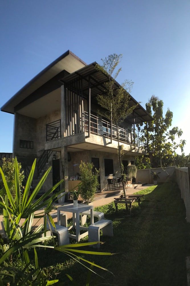 Ban Roojai -1 estrelas em Nan