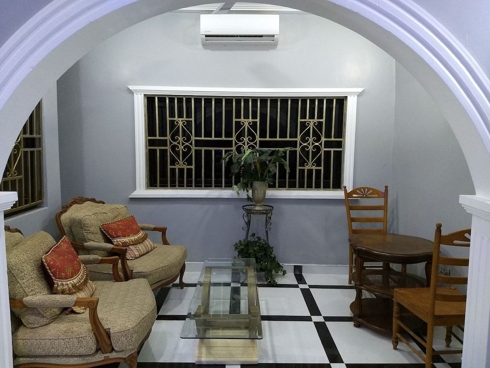The Winford Boutique Hotel 1