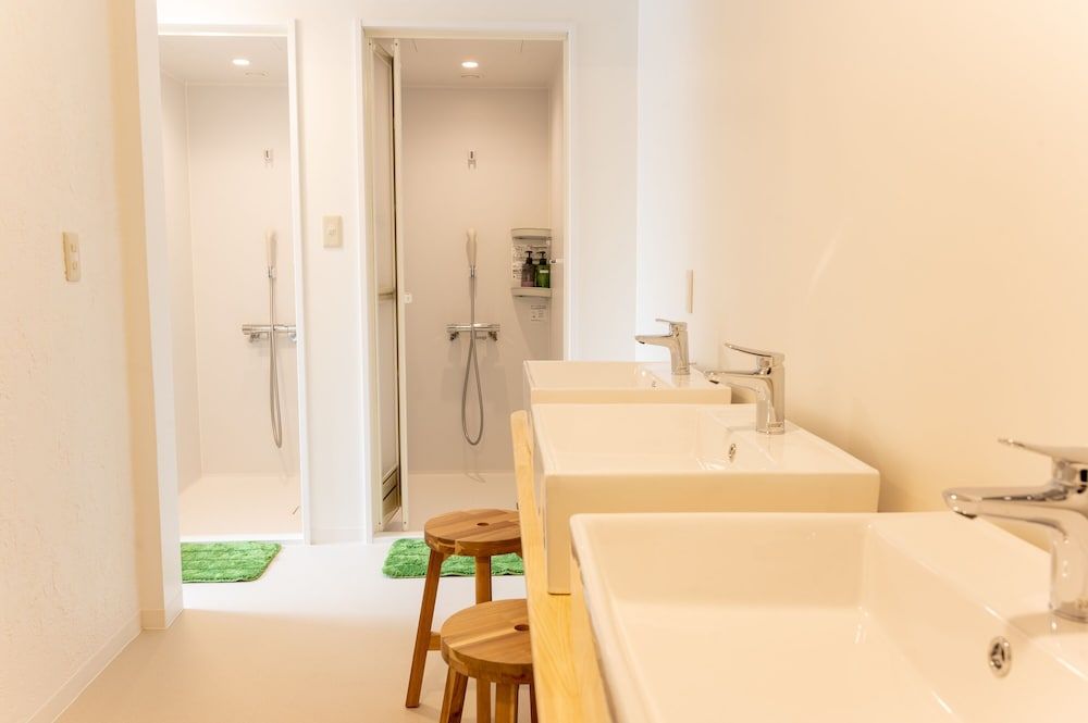 Mountain Lodge at 1,400m Hütte Jil Shirakabako 3