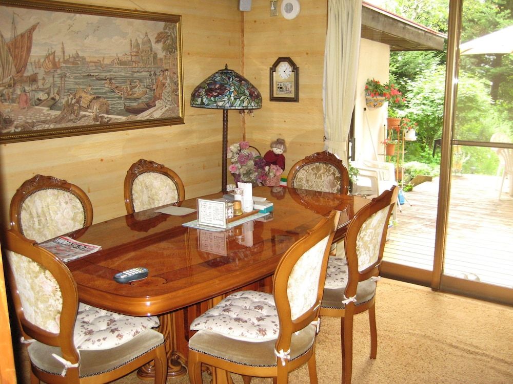 Hirotani Pension & Lodge 2