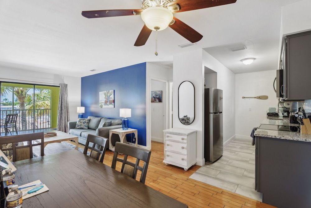 Off the Charts Inn & Out Island Resort 3