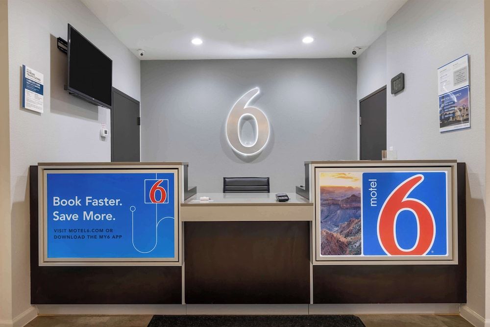 Motel 6 Texas City, TX - I-45 South 3