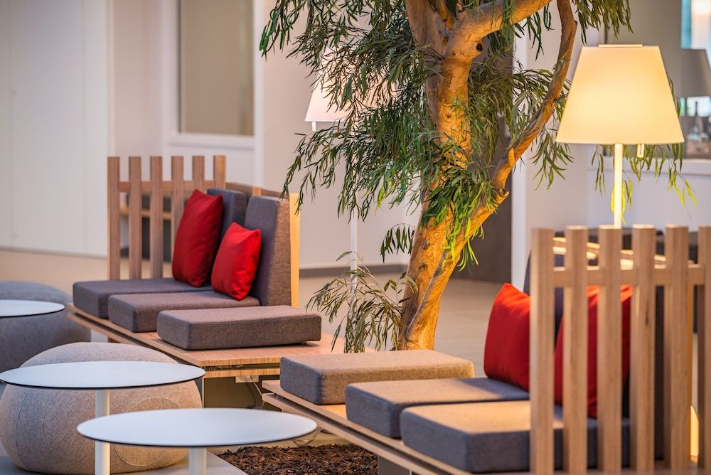 Eau Thermale Avene L'hotel 2