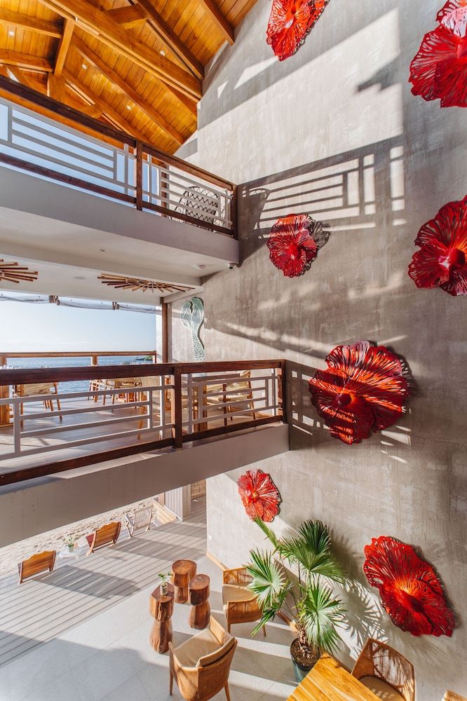 The Beach House Boutique Hotel 2