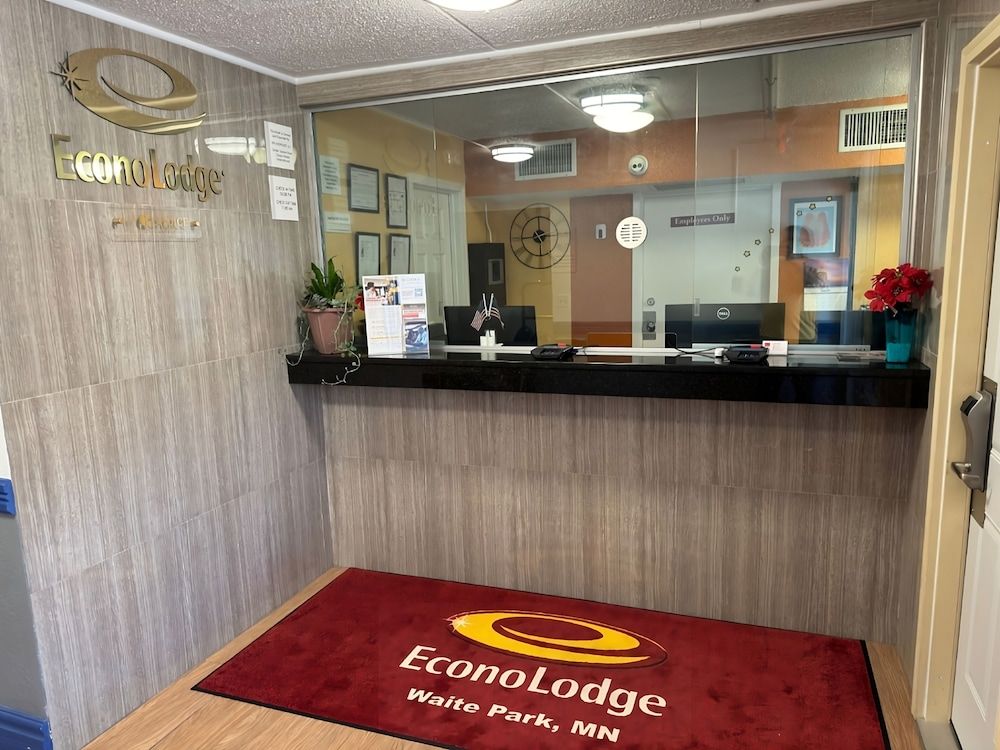 Econo Lodge Waite Park - St. Cloud -1 estrelas em Waite Park