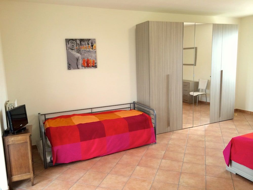 The Green GuestHouse 2