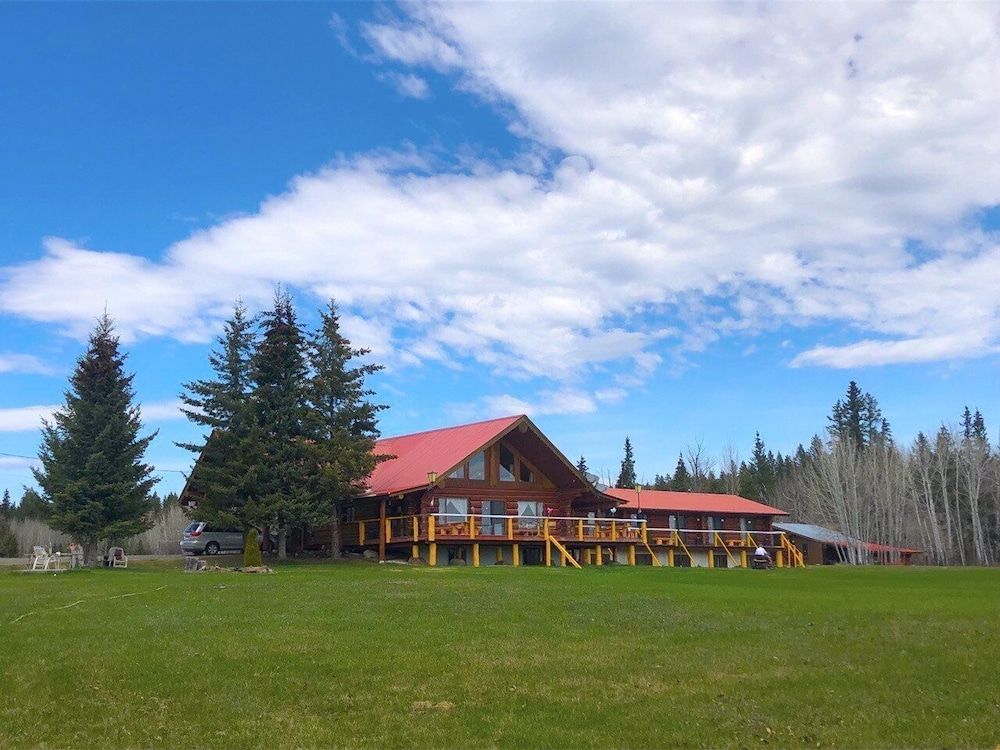 Cariboo Log Guest House -1 estrelas em Lac La Hache