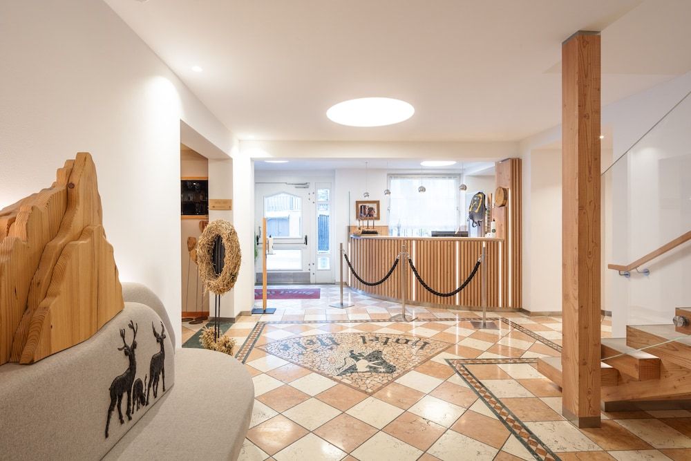 Hotel Nele 3 estrelas em Ziano di Fiemme