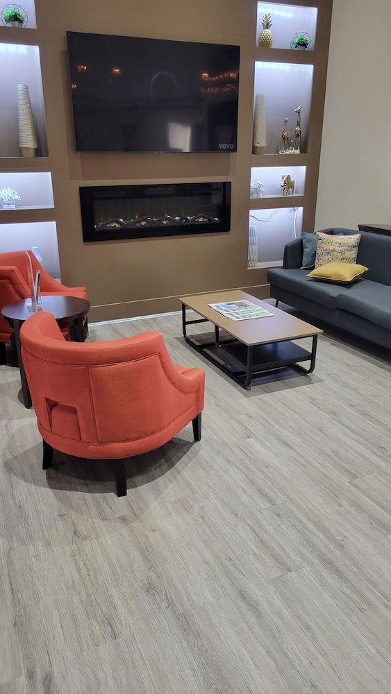 Comfort Suites Cumming-Atlanta near Northside Hosp 2