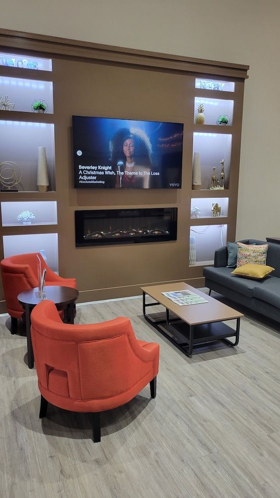 Comfort Suites Cumming-Atlanta near Northside Hosp 3