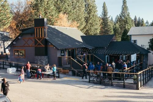 Summit View Inn 2