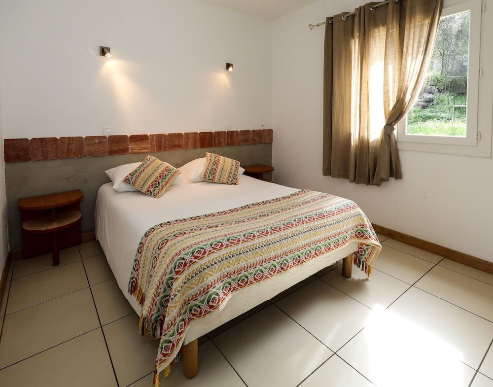 Hotel Macchie E Fiori -1 estrelas em Pianottoli-Caldarello