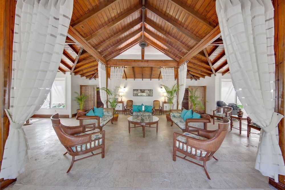 Pineapple Beach Club Antigua - Adults Only – All Inclusive 2