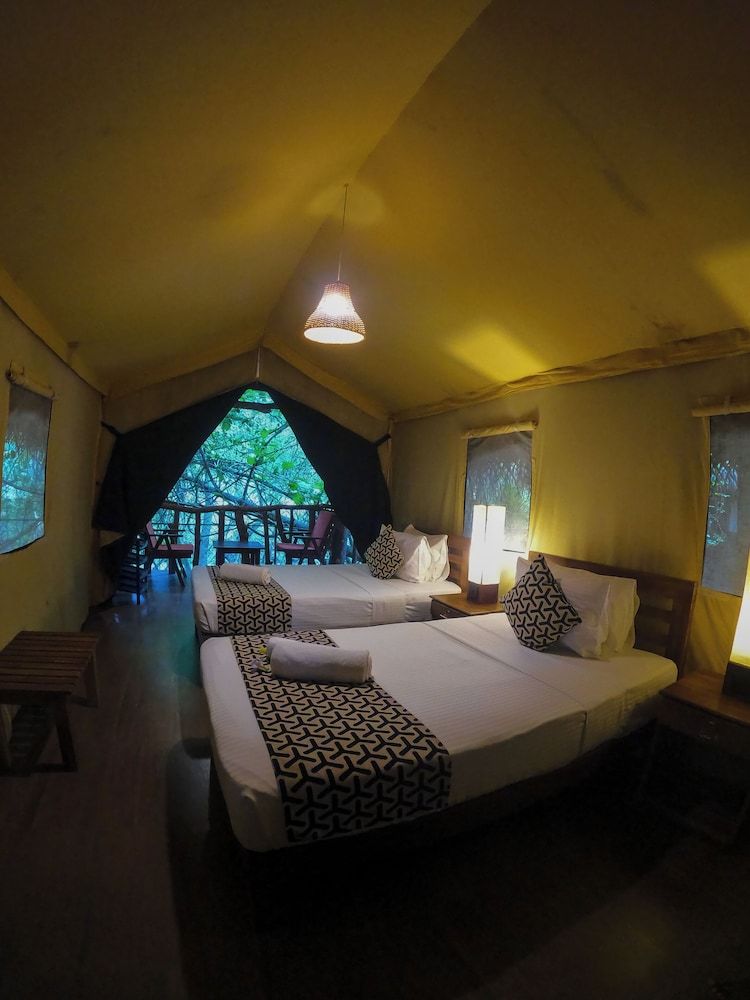 Athgira River Camp 3 estrelas em Udawalawe