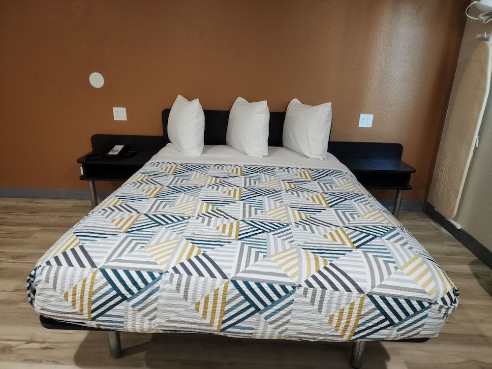 Studio 6 Suites Cameron Park, CA – Folsom 3