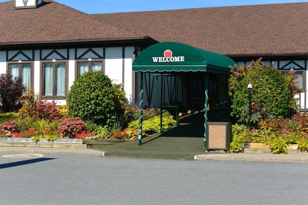 McIntosh Country Inn & Conference Centre in Canada 3 estrelas em Morrisburg