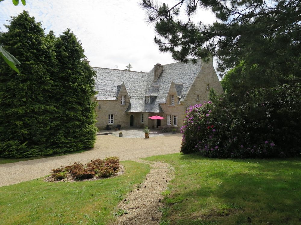 KerBlondel -1 estrelas em Plouézocʼh