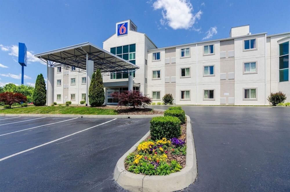 Motel 6 Bristol, VA 2 estrellas en Bristol