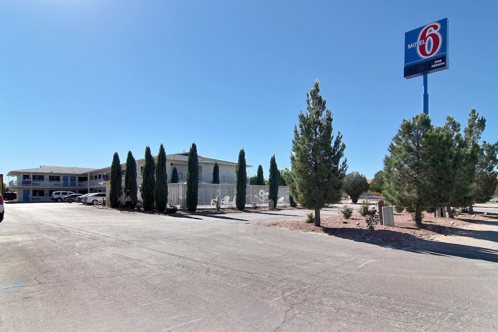 Motel 6 Carlsbad, NM 2 estrelas em Carlsbad