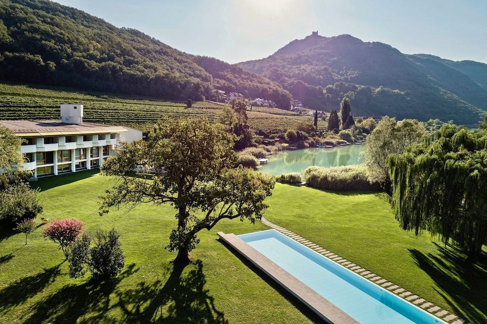 Seehotel Ambach 4 estrelas em Caldaro