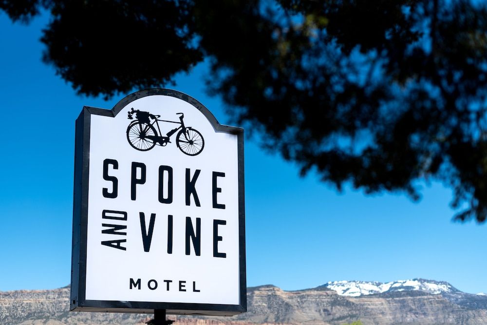 Spoke And Vine Motel -1 étoiles à Palisade