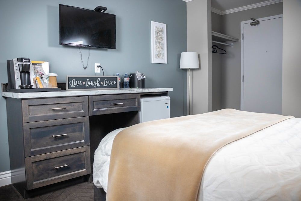 Newfound Inn & Suites 3