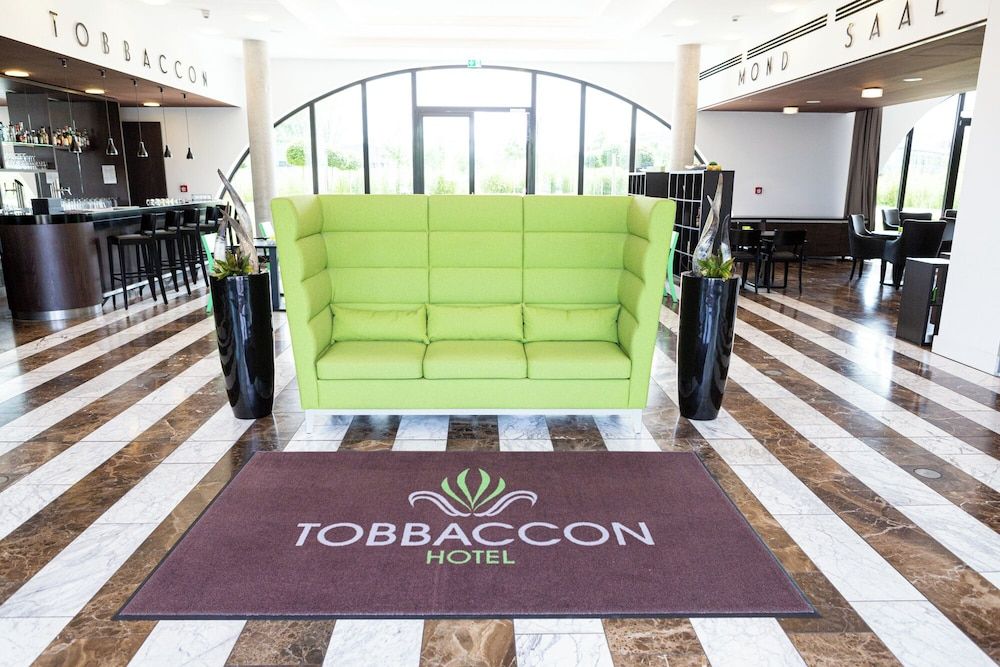 Hotel Tobbaccon 2