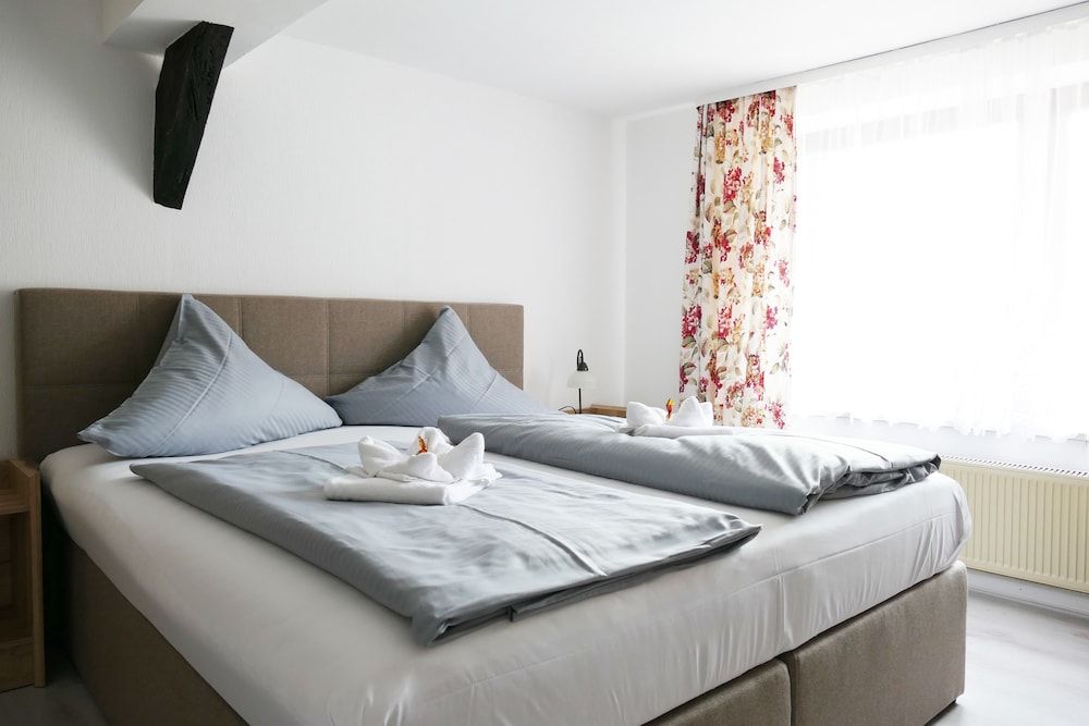 Hotel Weserstuben -1 estrelas em Bodenwerder