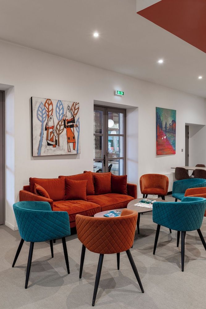 Logis Hotel-Restaurant Saint Romain 3