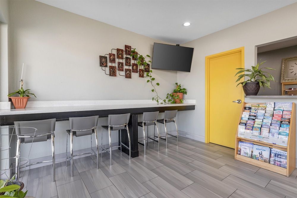 SureStay Hotel by Best Western McAlester 3