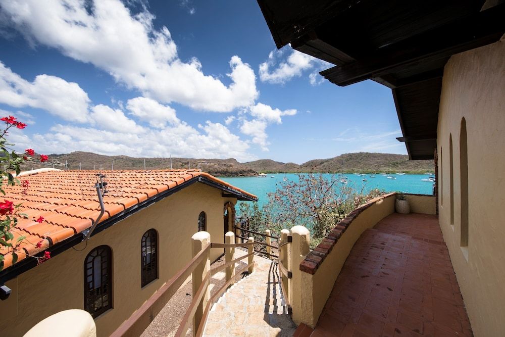 Secret Harbour Boutique Hotel and Marina 4 estrelas em Lance aux Épines