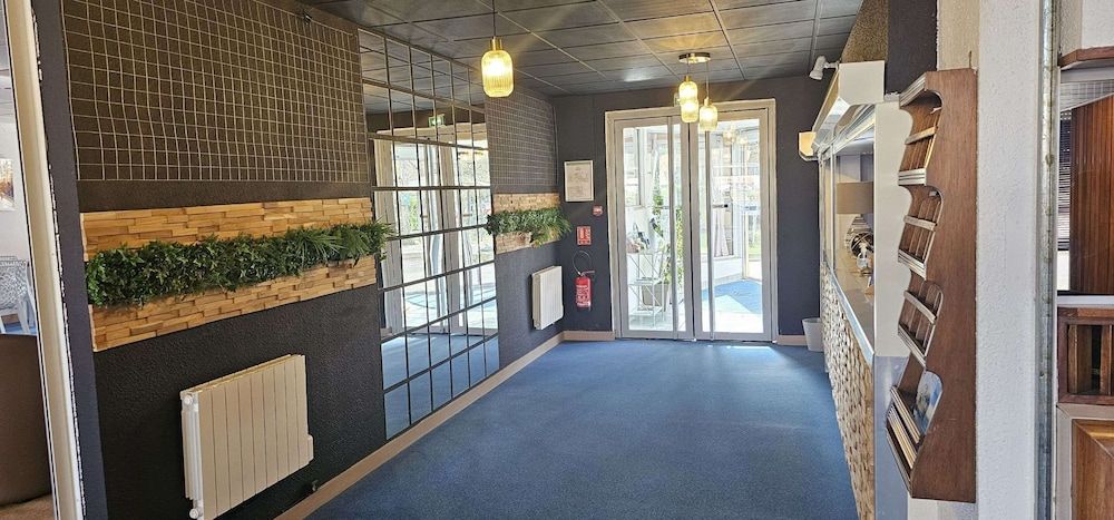 Brit Hotel Confort Gien 3