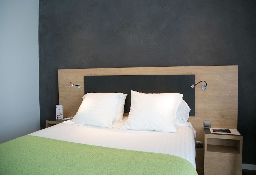 Hôtel de La Louée 3