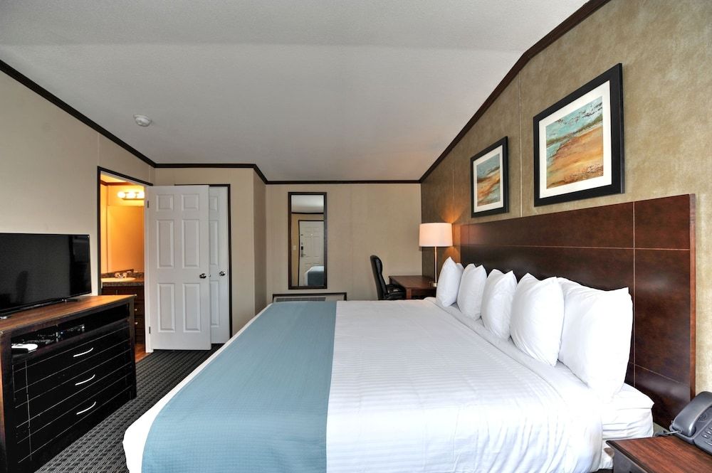 Instalodge Hotel And Suites 2