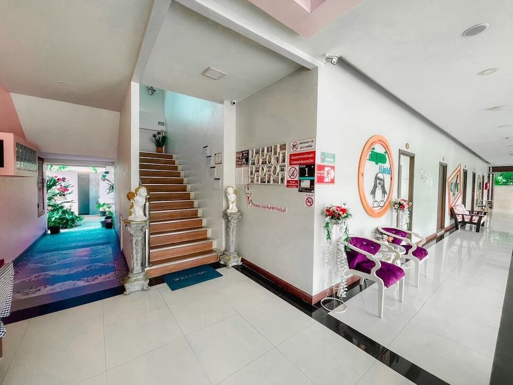 The Linux Garden Hotel 3