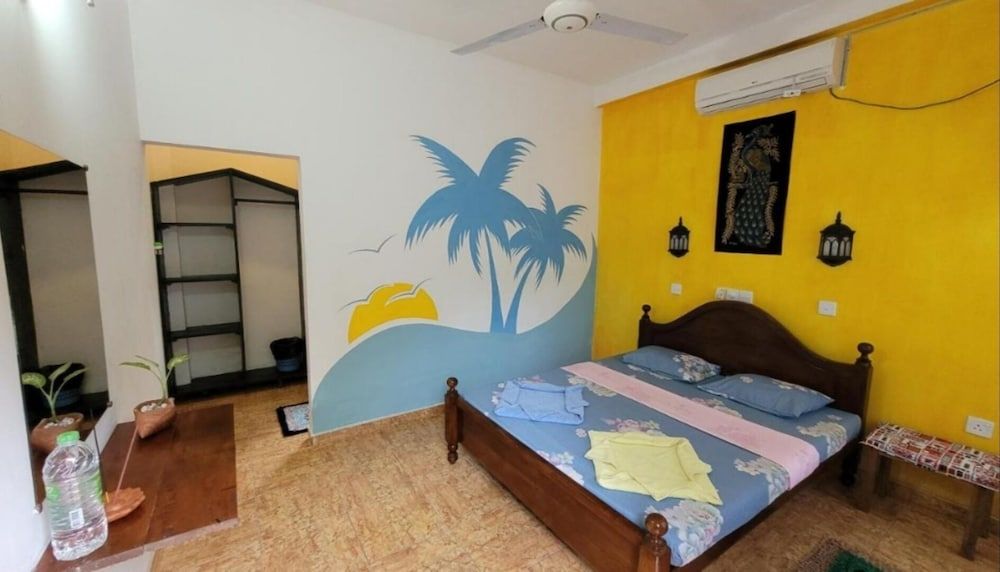 Malika's Yellow House 3