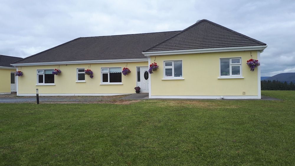 Tullaleagan Guesthouse -1 estrelas em Oughterard