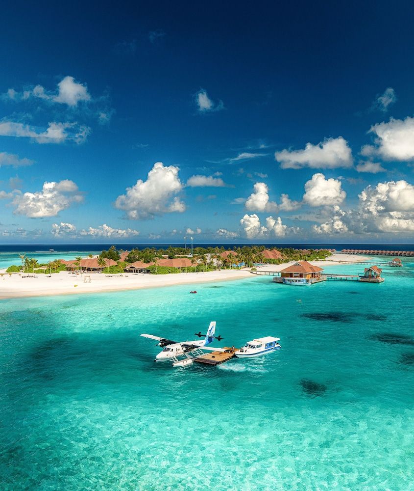 Brennia Kottefaru 5 étoiles à Atoll de Raa