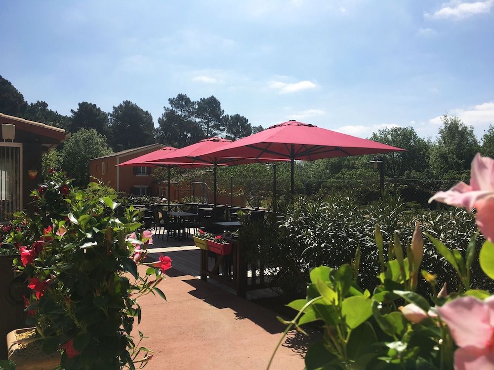 Hôtel les Ambres 3 estrelas em Roussillon