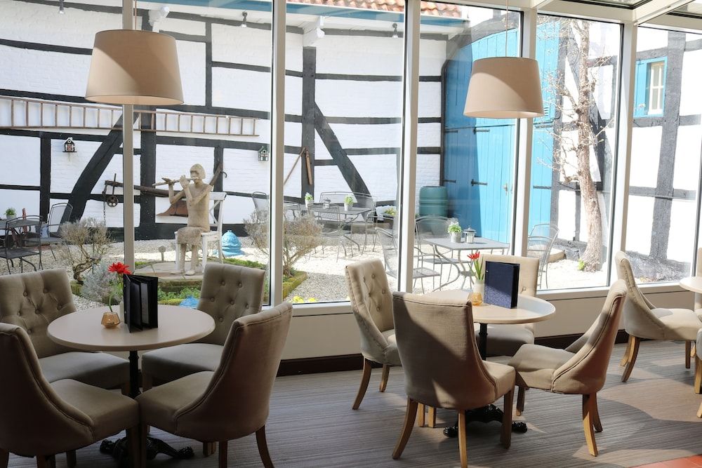 Saillant Hotel Brull 3