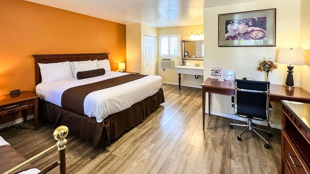 The Old West Inn 3 étoiles à Willits