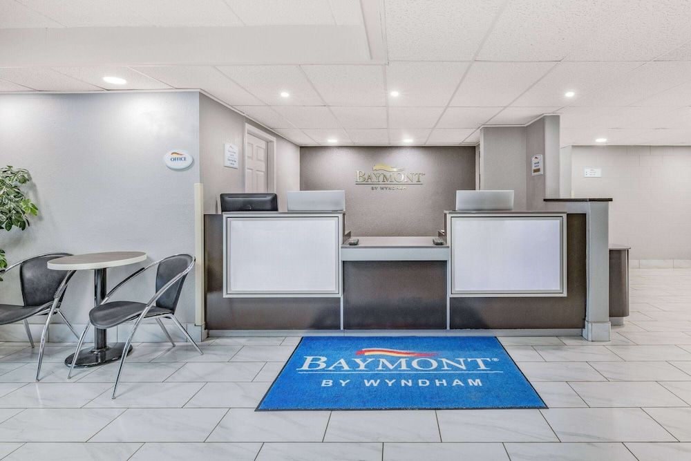 Baymont by Wyndham Gillette 2