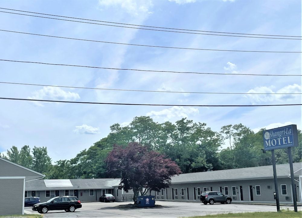 Shangri La Motel -1 estrelas em Seekonk