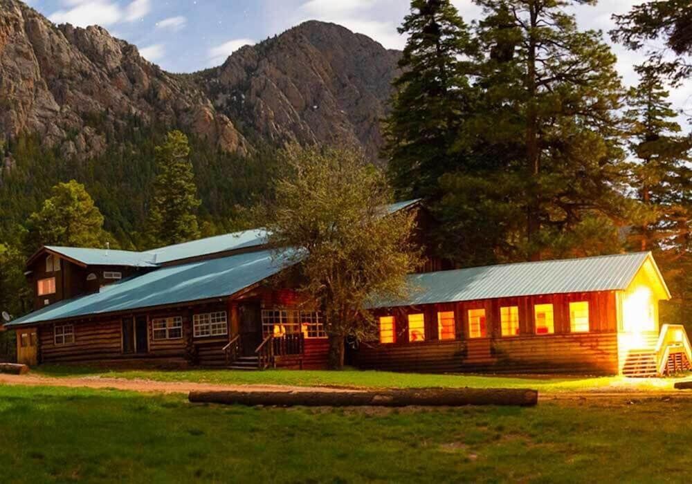 Corkins Lodge -1 estrelas em Chama