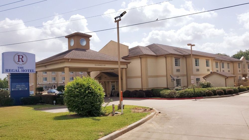 The Regal Hotel -1 estrelas em Carthage