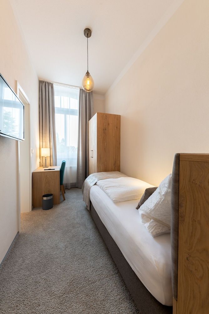 24-7 Hotel Selfscheckin 2