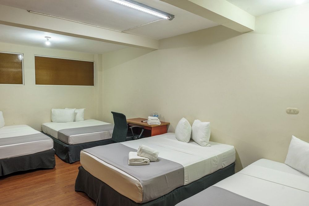 Hotel Windsor Plaza 3